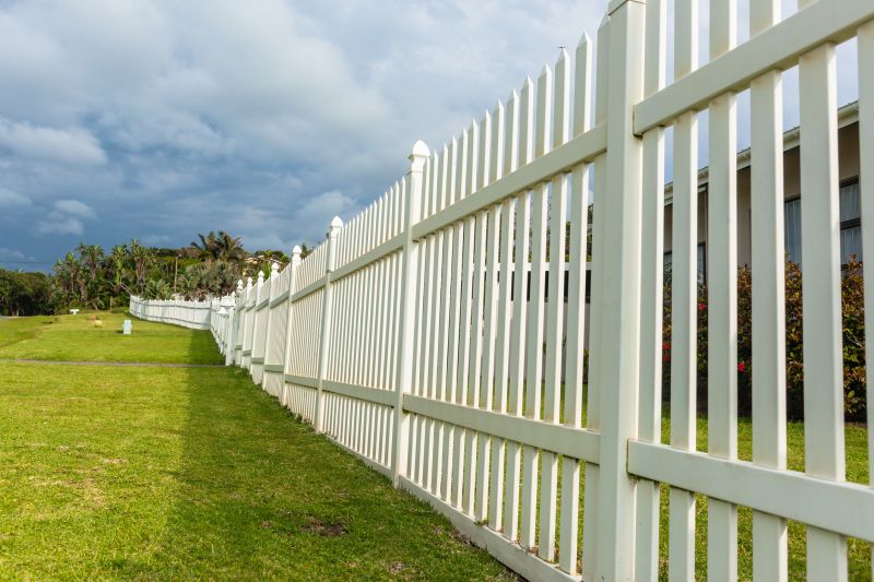 Vinyl Fence Replacement in Grand Rapids, MI