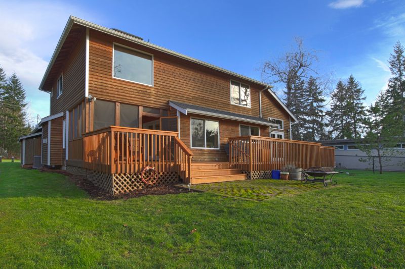 Deck Carpentry Service in Seattle, WA