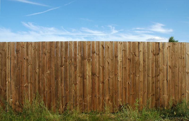 Redwood Fence Installation in Pearland, TX