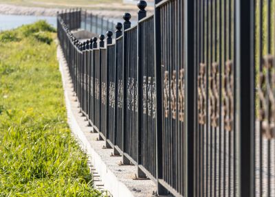 Steel Fence Replacement in Pearland, TX
