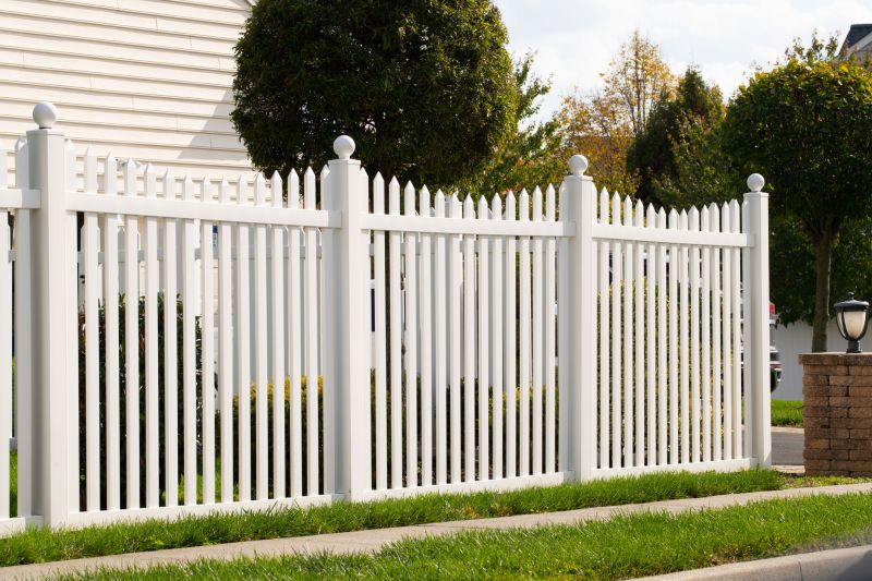 Vinyl Fence Replacement in Pearland, TX