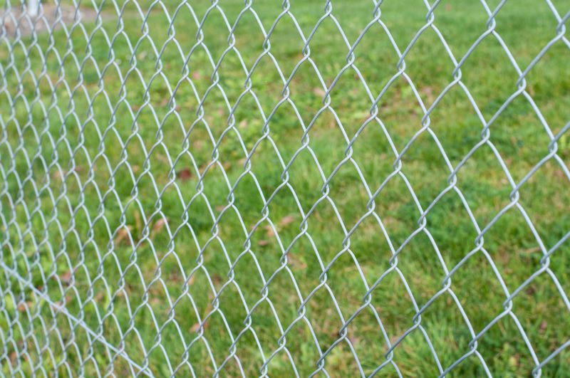 Wire Mesh Fence Installation in Pearland, TX